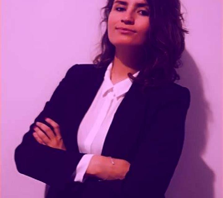 Lucía 3 Diezma escort