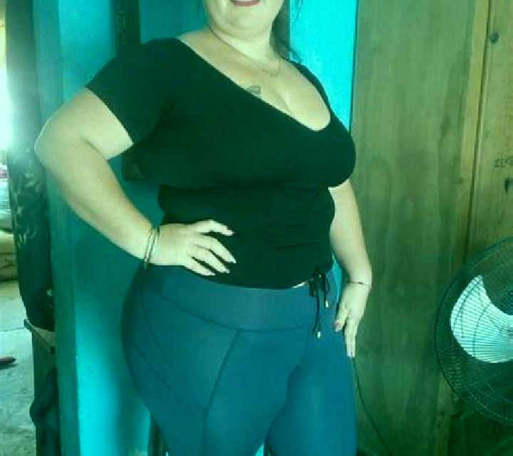 Lucía 3 Izurtza escort