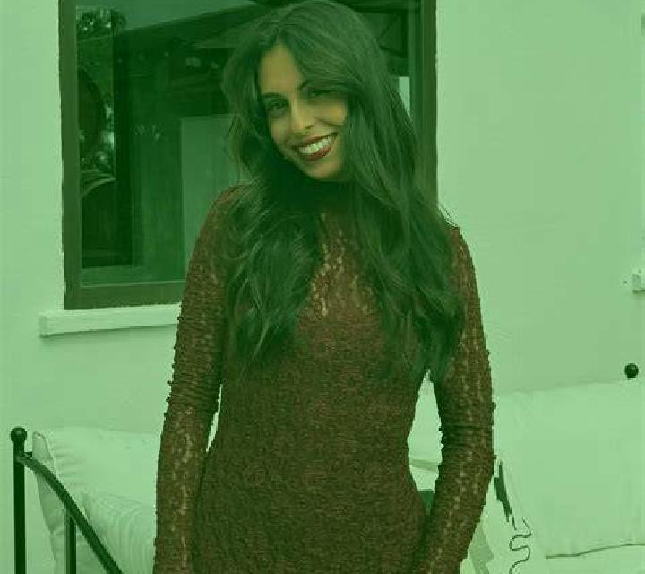 Luna 2 Puertomingalvo escort
