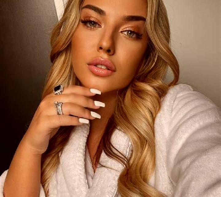 Luna 2 Sotodosos escort