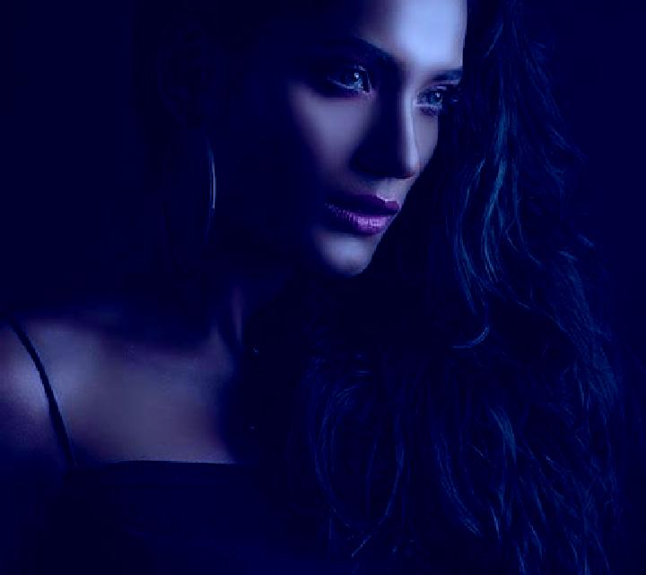 Luna Ataquines escort