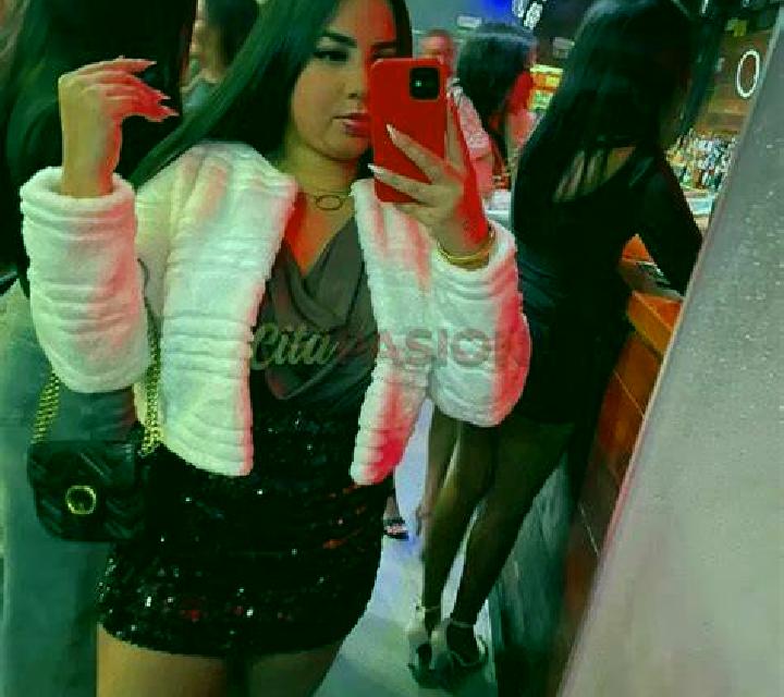 Luna Bakio escort