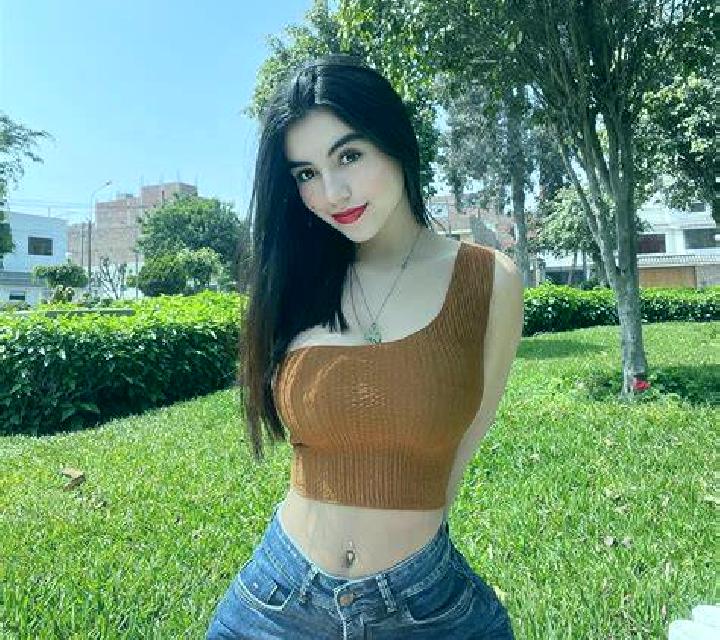 Manuela Mancor de la Vall escort