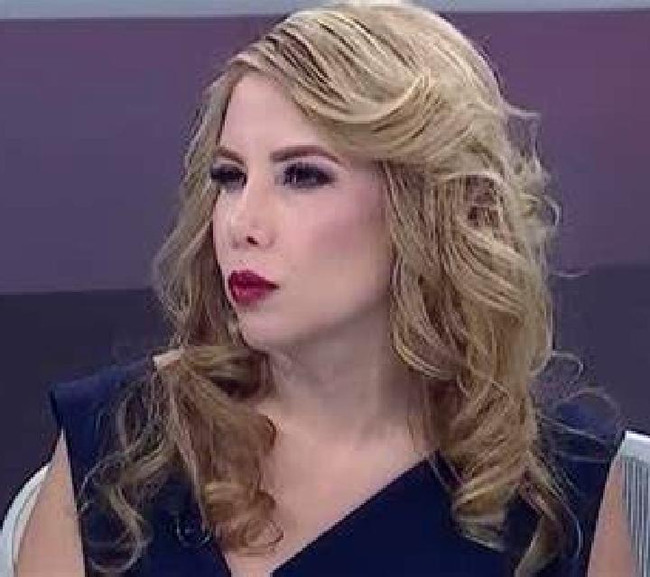 María 2 Arandilla escort