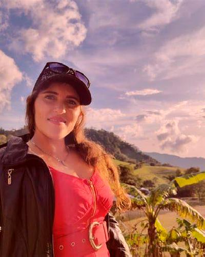 María Hormilla escort