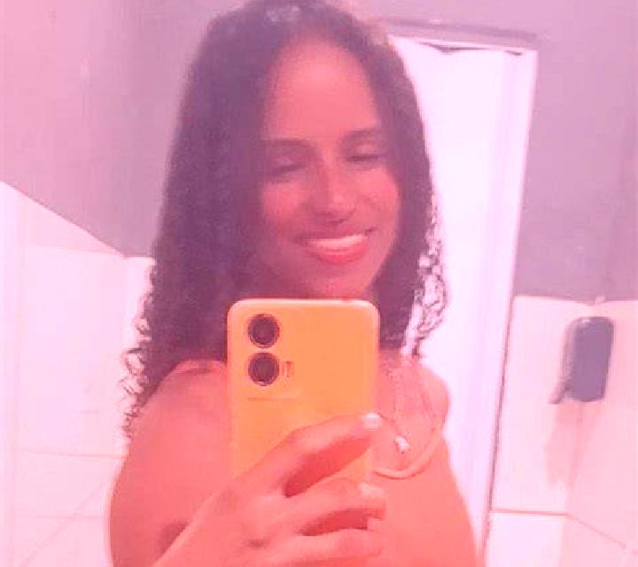 Marta La Antigua escort