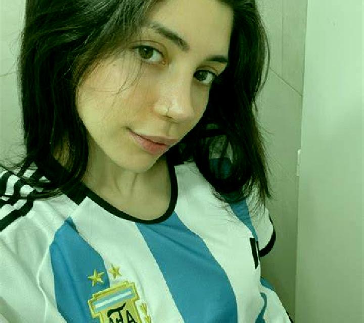 Marta La Canonja escort
