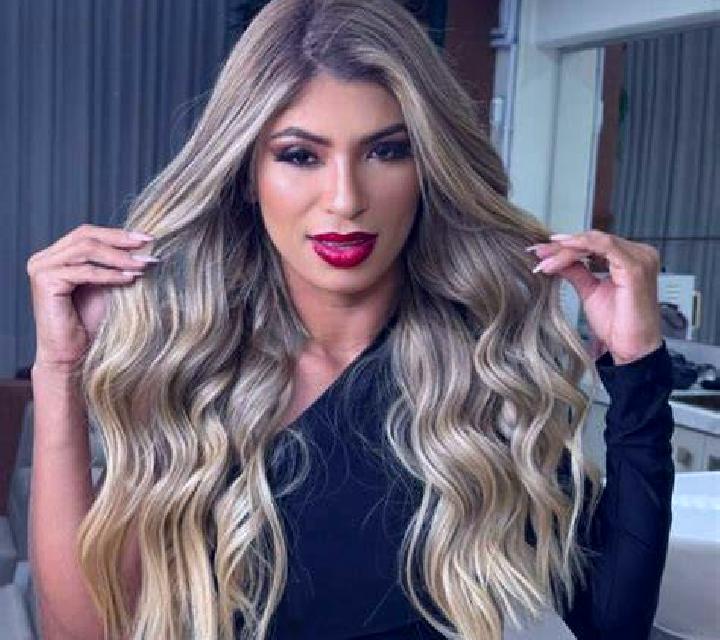 Marta Marazoleja escort