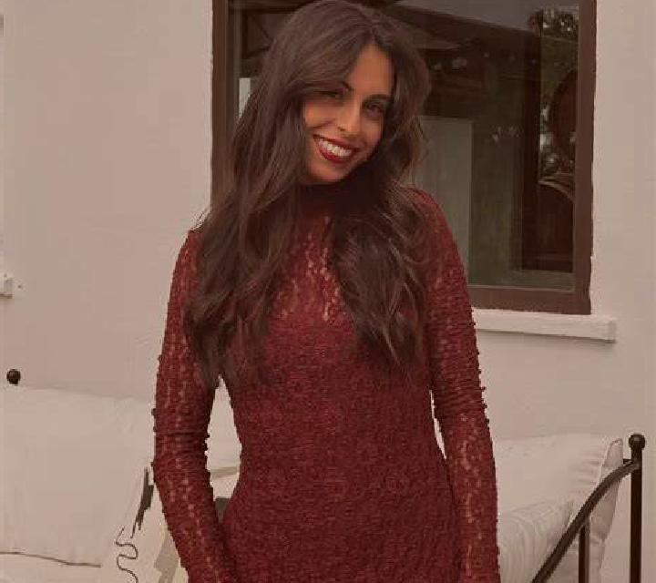 Martina Alosno escort