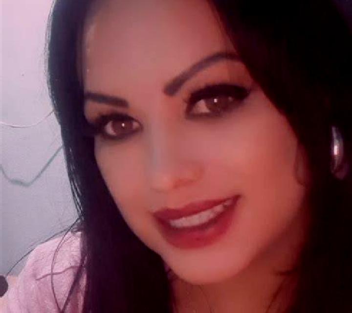 Martina Banuelos escort