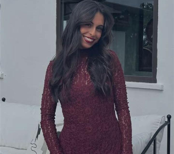Martina Casla escort