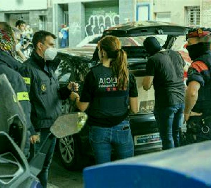 Martina Colungo escort