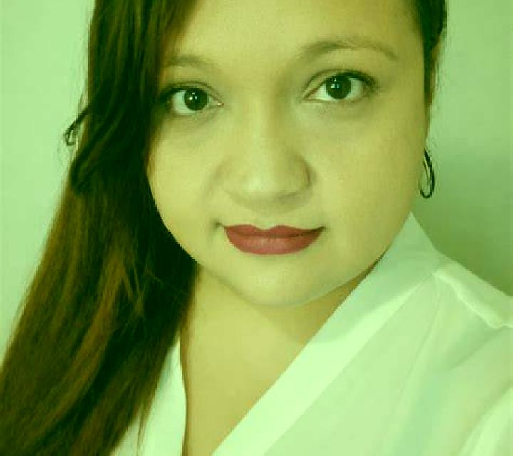 Miriam Corcubion escort