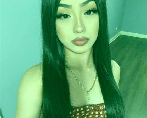 Nadia 2 Igries escort