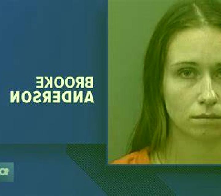 Nadia Oltza escort