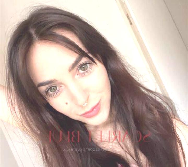 Noelia 2 Natahoyo escort