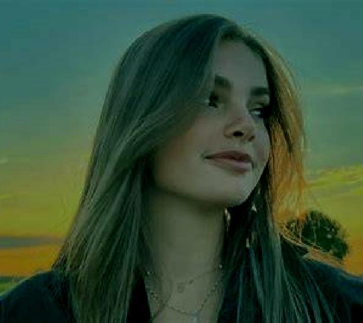 Noelia El Tiemblo escort