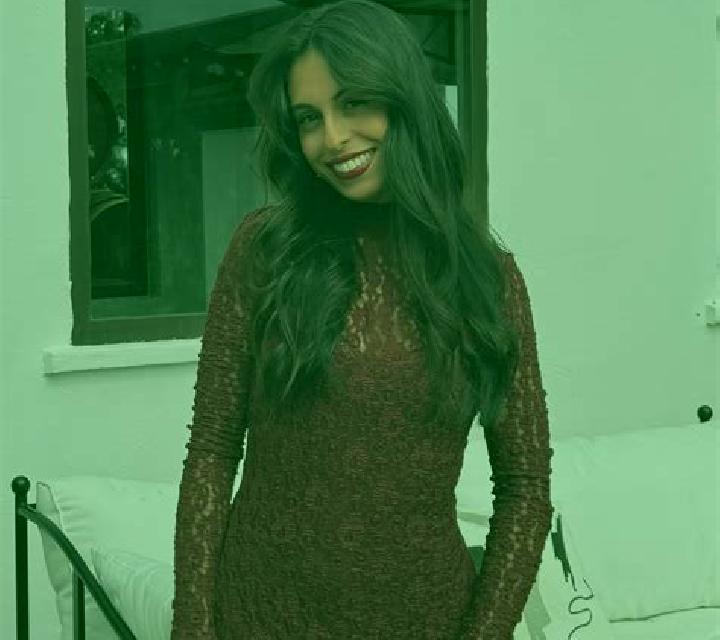 Nora Buberos escort