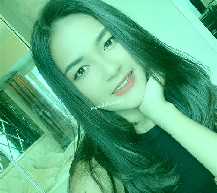 Nora Mediona escort
