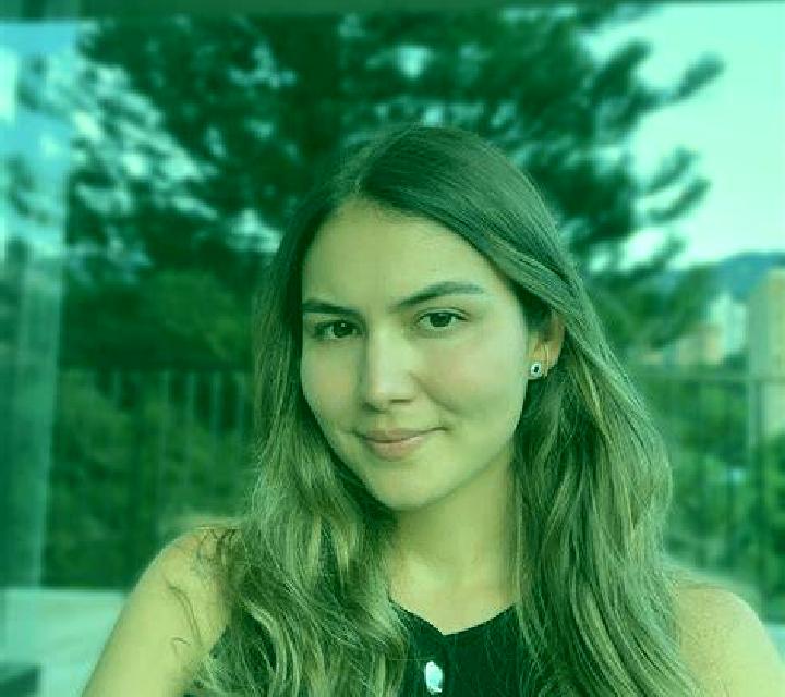 Olivia Navardun escort