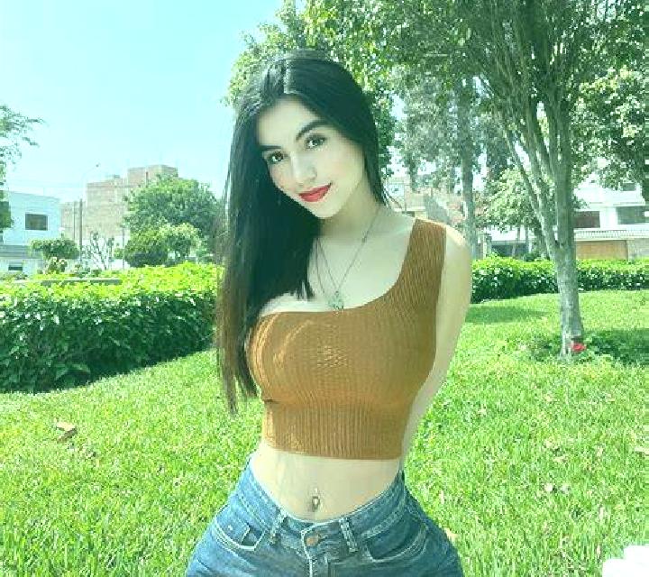 Paloma 2 Boboras escort