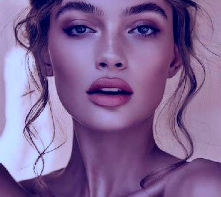Paloma Oencia escort