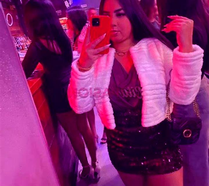 Patricia Barbalos escort