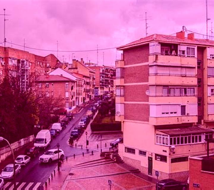 Paula 2 El Almendro escort