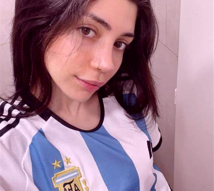Paula Ademuz escort