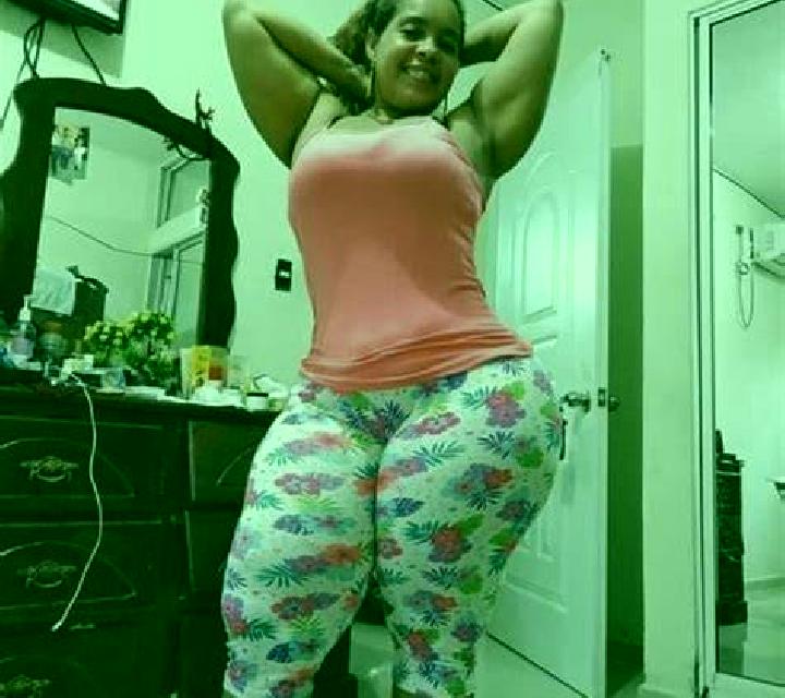 Paula Bunuel escort