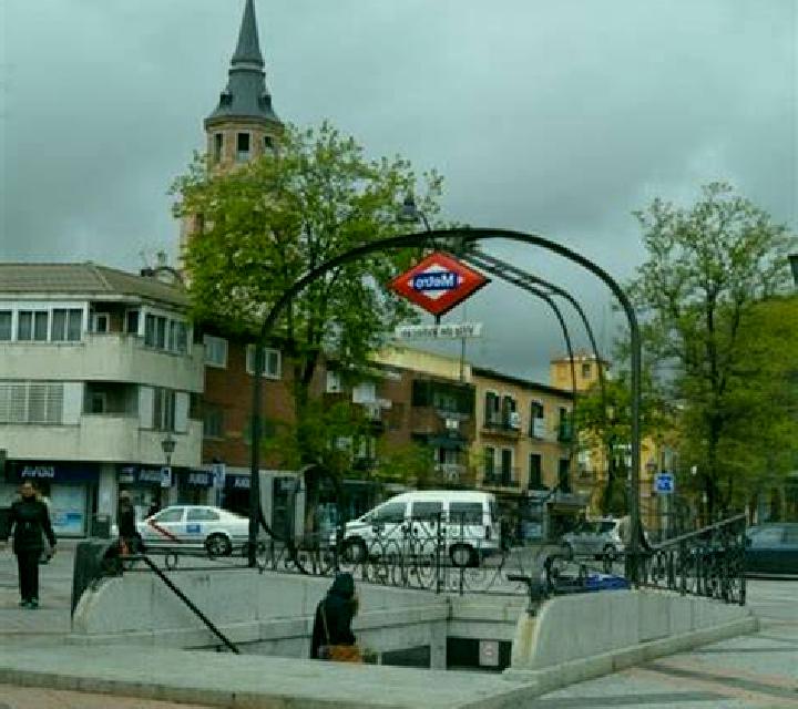 Regina 3 Massanes escort