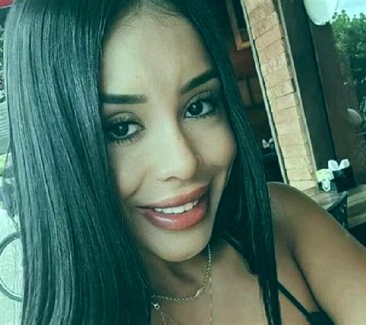 Regina El Pedernoso escort