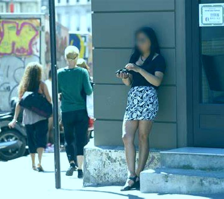 Regina Navalvillar de Pela escort