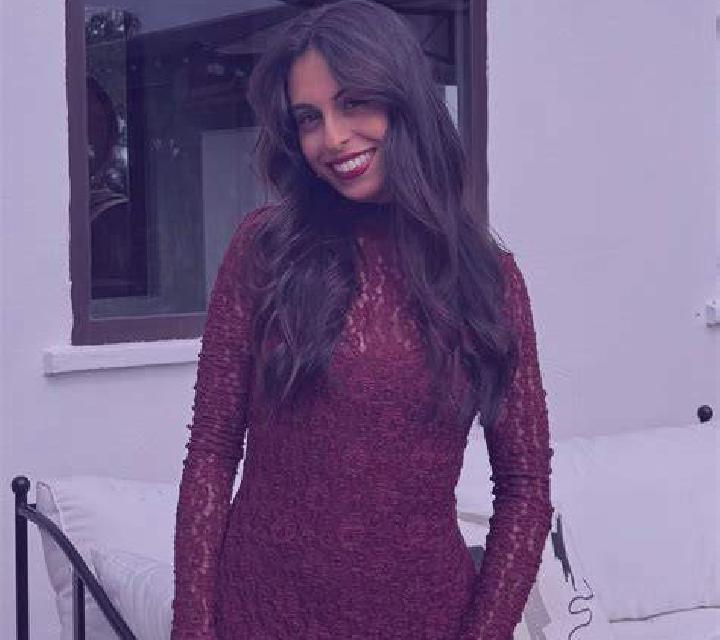 Renata 2 Alaior escort