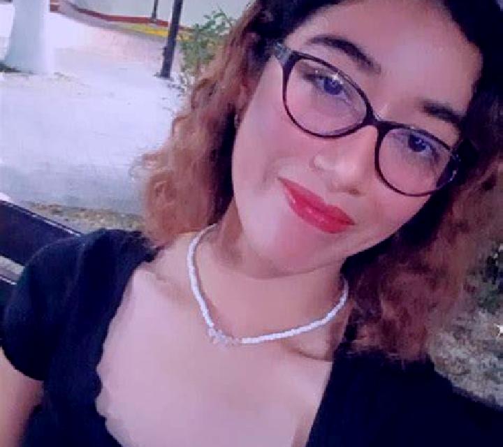 Renata 2 Tirgo escort
