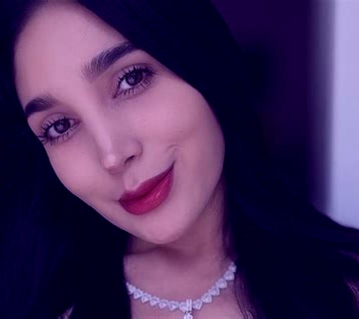 Renata Abrera escort
