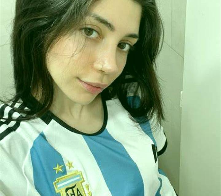 Renata Alustante escort