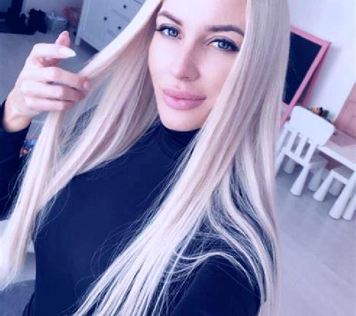Rocío Carrascal de Barregas escort