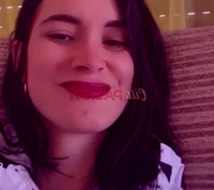 Rosa la Vila Olimpica del Poblenou escort