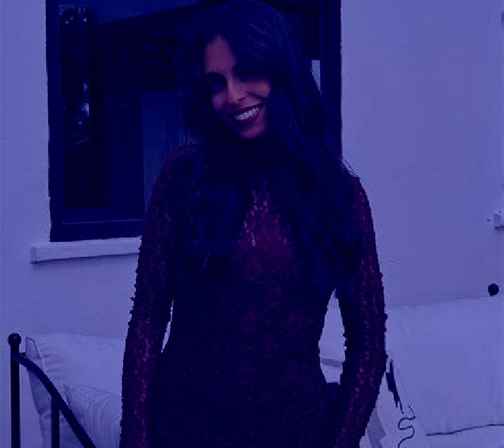 Salma Arquillos escort