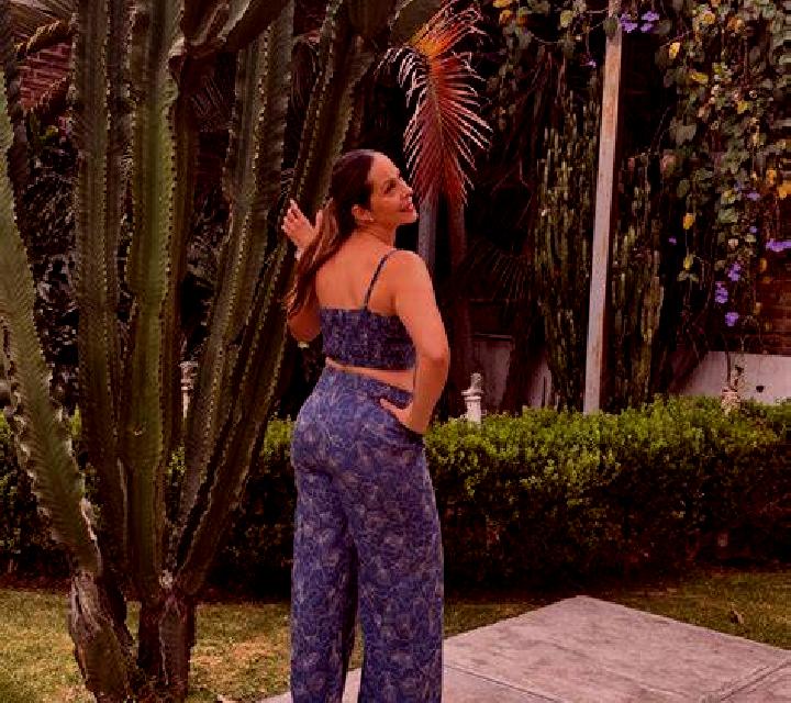 Salma Campins escort