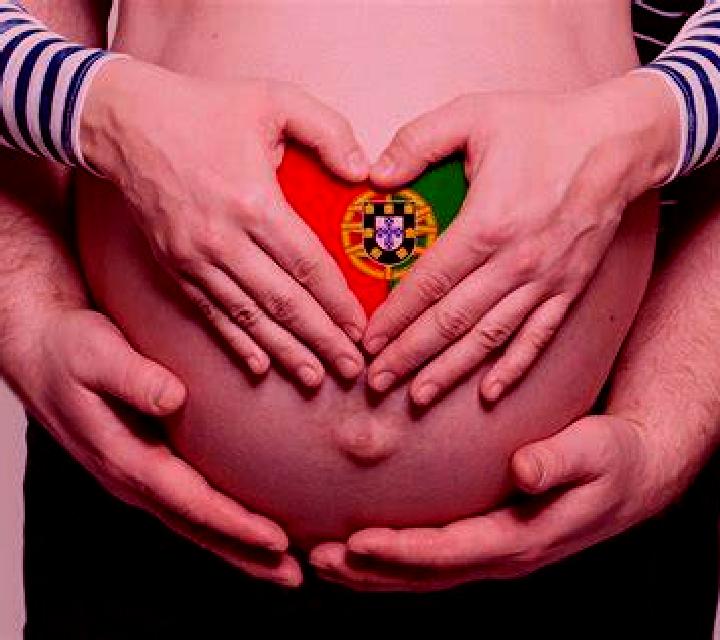Salma Curtis escort