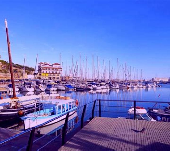 Sara 3 Martorell escort