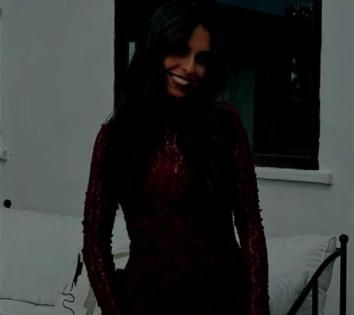 Selene Mataporquera escort