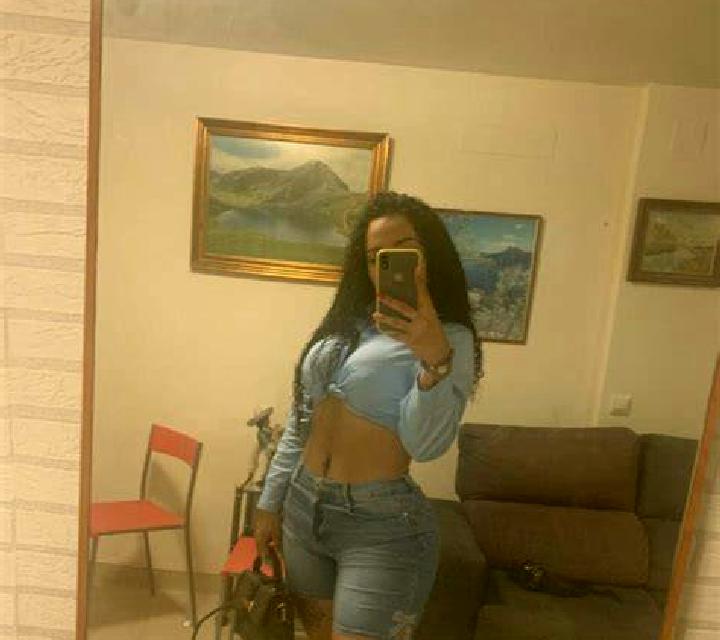 Sofía Amusquillo escort