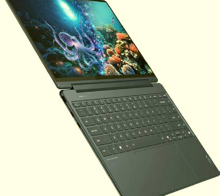 Sofía Cebanico escort