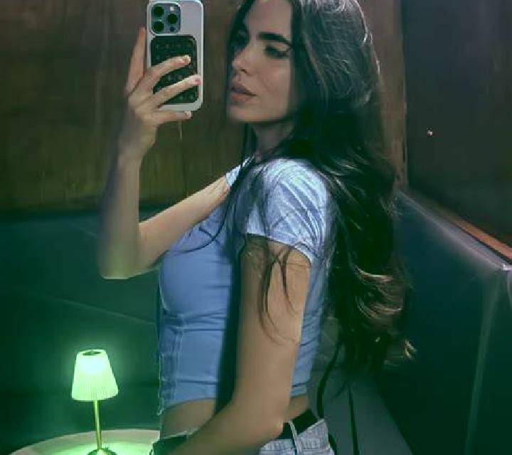 Valentina Canada del Hoyo escort