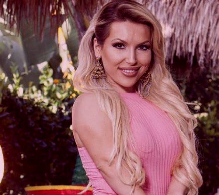Valeria Paterna de Rivera escort