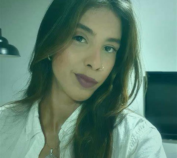 Valeria San Juan de la Arena escort