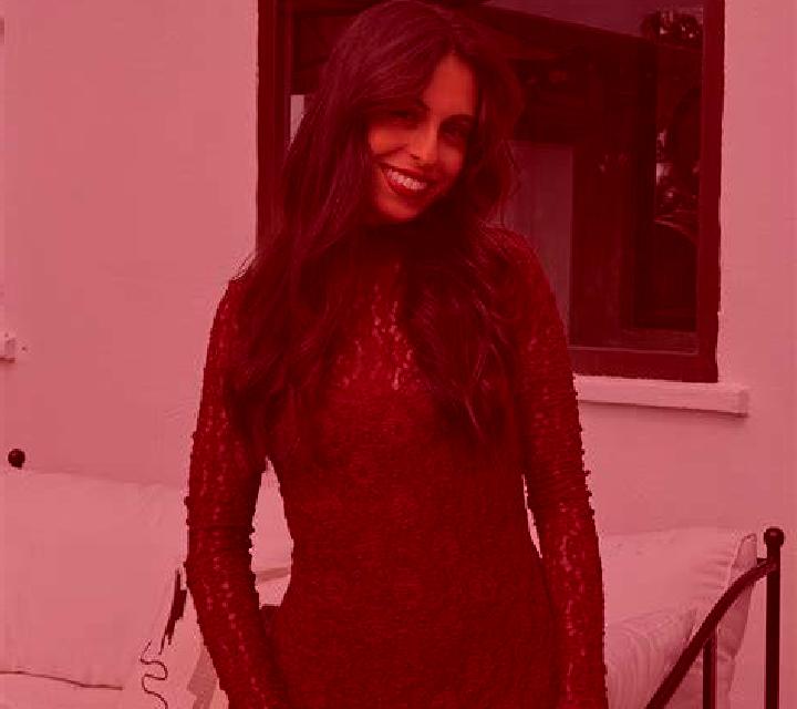Valeria Simat de la Valldigna escort